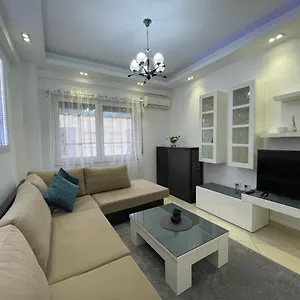 https://tirana-new-bazaar-apartment-no2.albaniahotels.org
