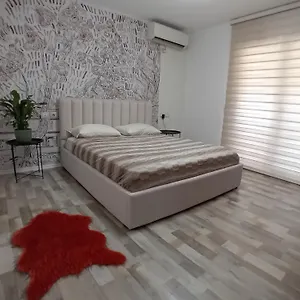 https://martas-apartment.albaniahotels.org