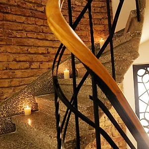 https://frida-suites.istanbul-turkeyhotels.com